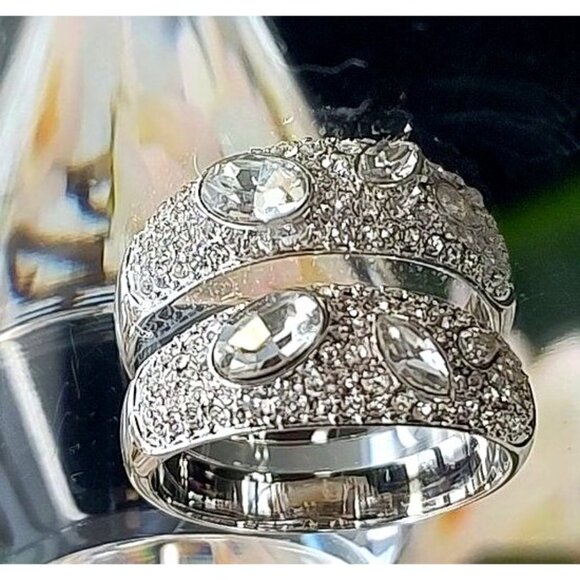 GORJANA Ring 9 Kingston Silver Crystals Bling Vintage Vibe Cocktail Ring - Picture 5 of 13